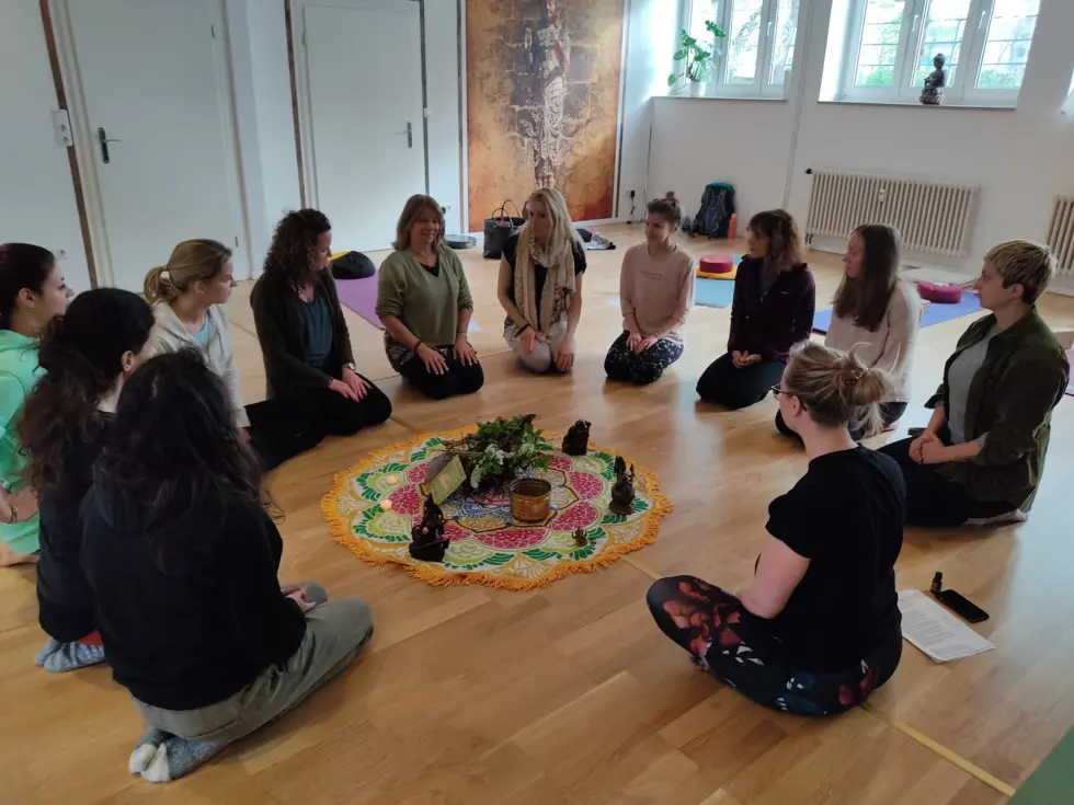 Yogalehrer Ausbildung Wuerzburg Module 5