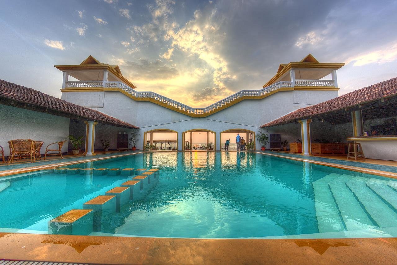 beach street resort spa